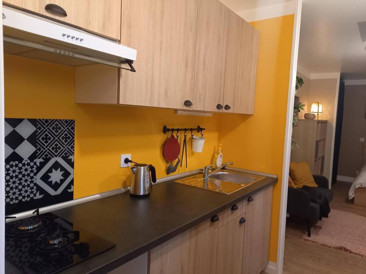 La Grelauderie 1 Apartment Saintes Bagian luar foto